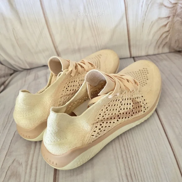 ๐SOLD๐ Nike Free RN Flyknit Sneakers Pink Lightweight Running 2018 Womens 6 - Picture 6 of 12